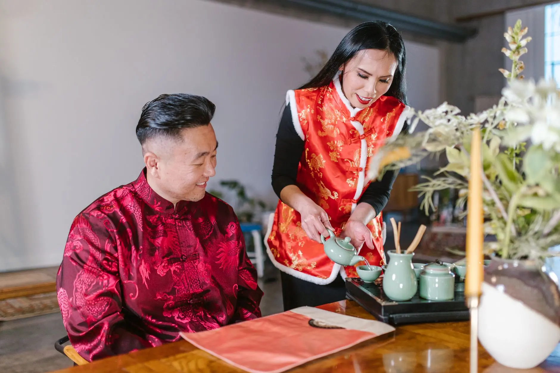 The Modern Tea Ceremony: Hosting One Without a Dai Kam Jie