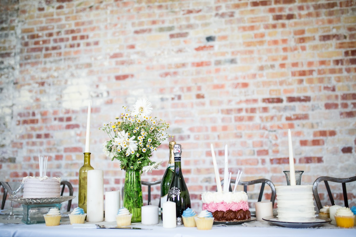 The Complete Guide to Wedding Centerpiece Rentals and Tablescape Styling