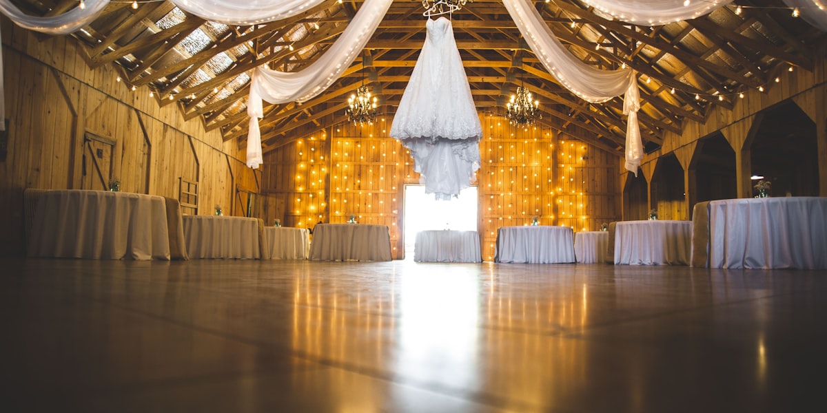 Contact Okanagan Wedding Co. for a free decor rental quote