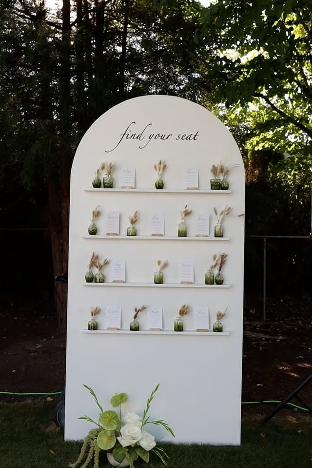 White Display Wall with Shelves thumbnail 3