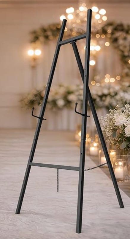 Black Easel — photo 1
